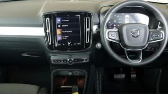Volvo XC40 RECHARGE T4 PLUS