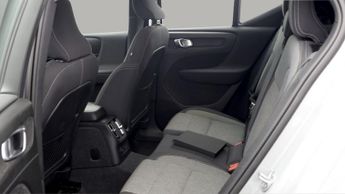 Volvo XC40 RECHARGE T4 PLUS