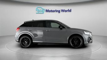 Audi Q2 TFSI S LINE BLACK EDITION