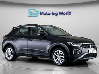 Volkswagen T-Roc LIFE TSI