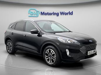 Ford Kuga TITANIUM EDITION