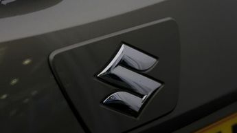 Suzuki Swace MOTION