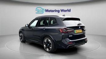 BMW iX3 M SPORT PRO