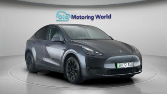 Tesla Model Y LONG RANGE AWD
