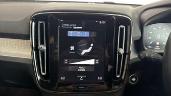 Volvo XC40 RECHARGE T4 CORE
