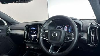 Volvo XC40 RECHARGE T4 CORE