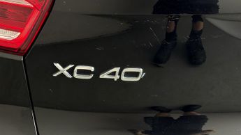 Volvo XC40 RECHARGE T4 CORE
