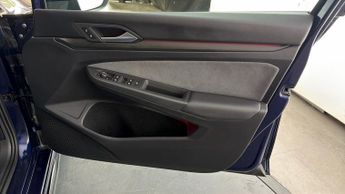 Volkswagen Golf R-LINE TDI DSG