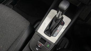 Honda Jazz I-MMD EX