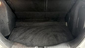 Honda Jazz I-MMD EX