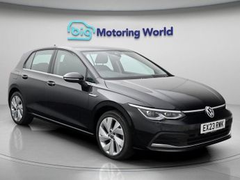 Volkswagen Golf STYLE ETSI DSG