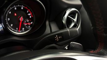 Mercedes-Benz GLA GLA 180 AMG LINE EDITION