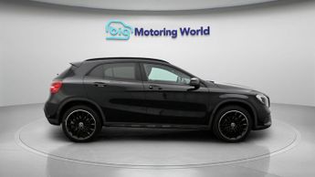 Mercedes-Benz GLA GLA 180 AMG LINE EDITION