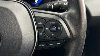 Toyota Corolla ICON TECH