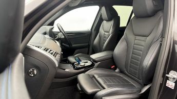 BMW iX3 M SPORT