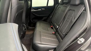 BMW iX3 M SPORT