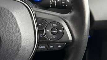 Toyota Corolla ICON TECH