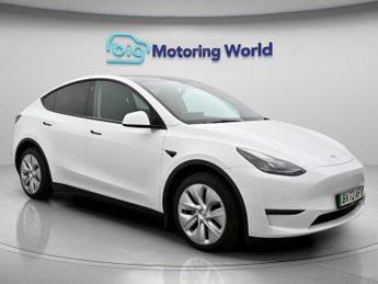 Tesla Model Y LONG RANGE AWD
