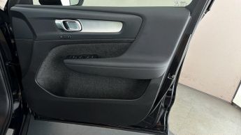 Volvo XC40 RECHARGE T4 PLUS