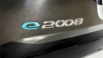 Peugeot E-2008 ACTIVE PREMIUM PLUS