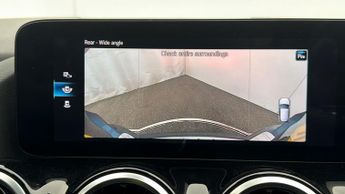 Mercedes-Benz GLA GLA 200 D AMG LINE EXECUTIVE