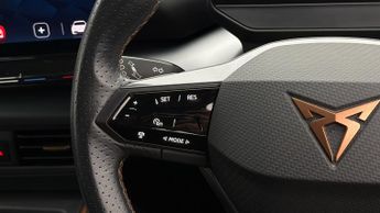 CUPRA Born V1