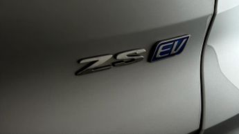 MG MG ZS SE