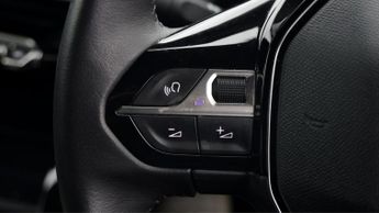 Peugeot E-2008 ACTIVE PREMIUM PLUS