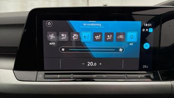 Volkswagen Golf LIFE ETSI DSG