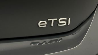 Volkswagen Golf LIFE ETSI DSG