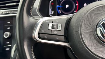 Volkswagen Tiguan R-LINE TDI DSG
