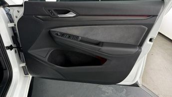 Volkswagen Golf R-LINE TDI DSG