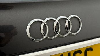 Audi Q5 TFSI E S LINE QUATTRO