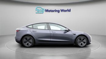 Tesla Model 3 MODEL 3