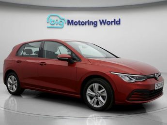 Volkswagen Golf LIFE TSI