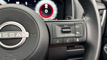 Nissan Qashqai DIG-T N-CONNECTA DCT