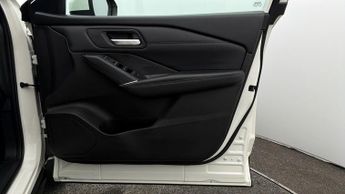 Nissan Qashqai DIG-T N-CONNECTA DCT