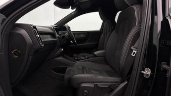 Volvo XC40 RECHARGE T4 PLUS
