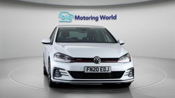 Volkswagen Golf GTI PERFORMANCE TSI DSG