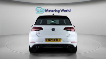 Volkswagen Golf GTI PERFORMANCE TSI DSG