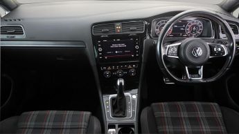 Volkswagen Golf GTI PERFORMANCE TSI DSG