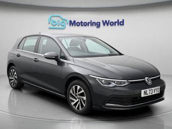 Volkswagen Golf STYLE TSI DSG