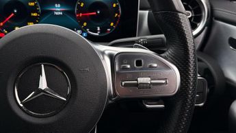 Mercedes-Benz CLA CLA 200 AMG LINE