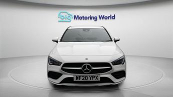 Mercedes-Benz CLA CLA 200 AMG LINE