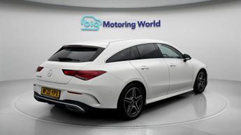 Mercedes-Benz CLA CLA 200 AMG LINE
