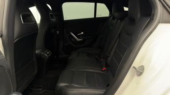 Mercedes-Benz CLA CLA 200 AMG LINE