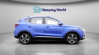 MG MG ZS EXCLUSIVE