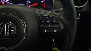MG MG ZS EXCLUSIVE