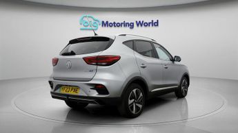 MG MG ZS TROPHY CONNECT