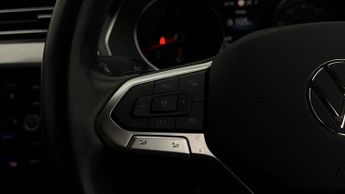 Volkswagen Passat SEL TSI EVO DSG
